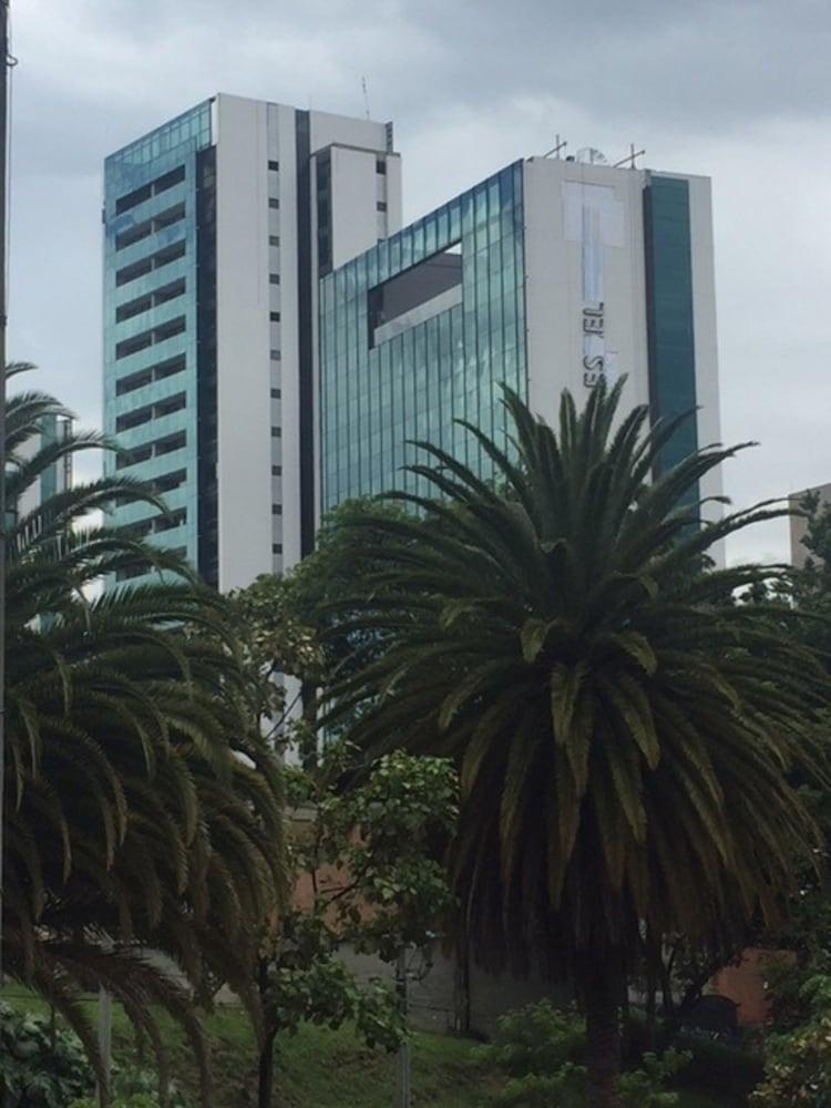 Hotel Estelar Square Medellín Eksteriør bilde